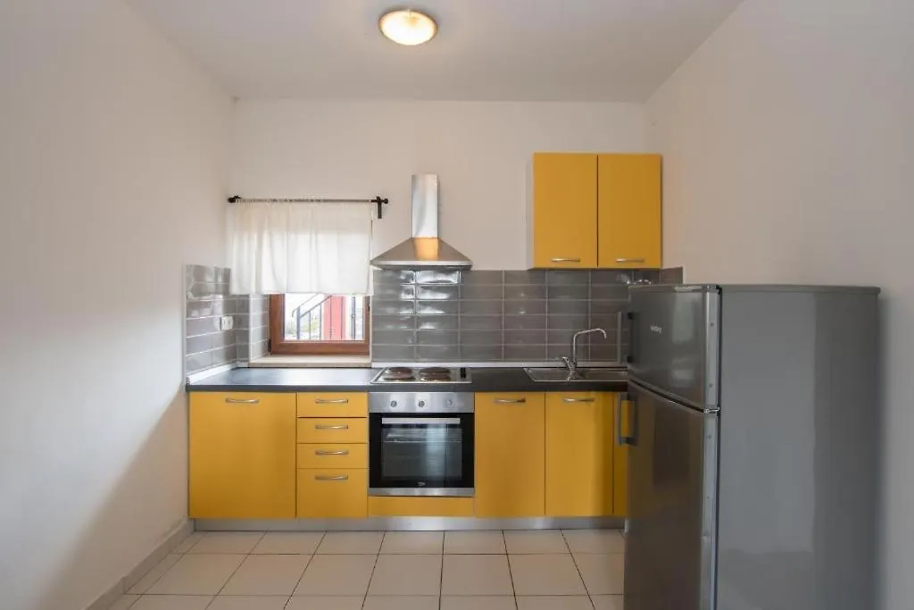 Apartman Roko Umago 0*,  Croazia